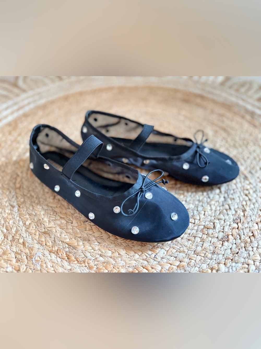 🌾Black‎ Embellished Ballet Flats with Bow